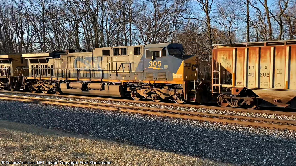 CSX 305